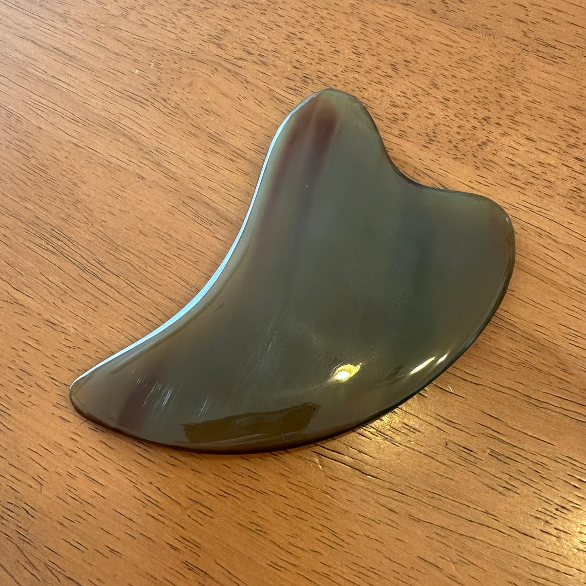 水牛のベージュ厚みある滑らかなカッサ