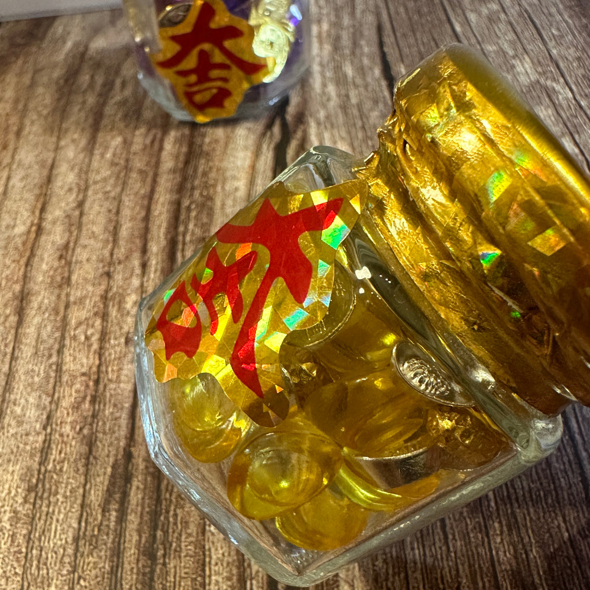 財運瓶　金運UPの風水アイテム　金色と紫の2個セット（財瓶 / tài bình / 瓶 tài lộc）