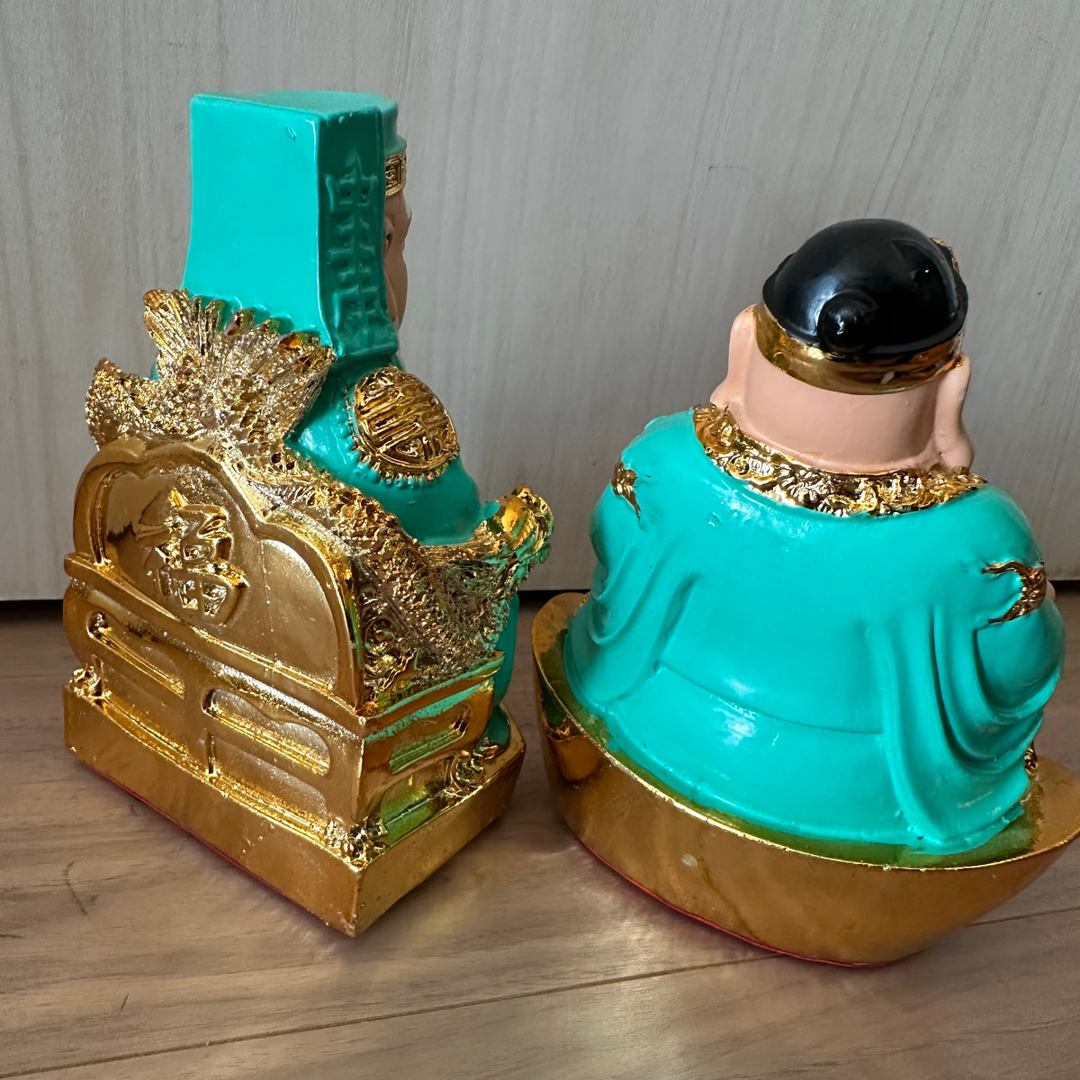 ベトナムの福禄寿（財神）と弥勒菩薩（布袋様）の置き物2個セット　風水開運のアイテム