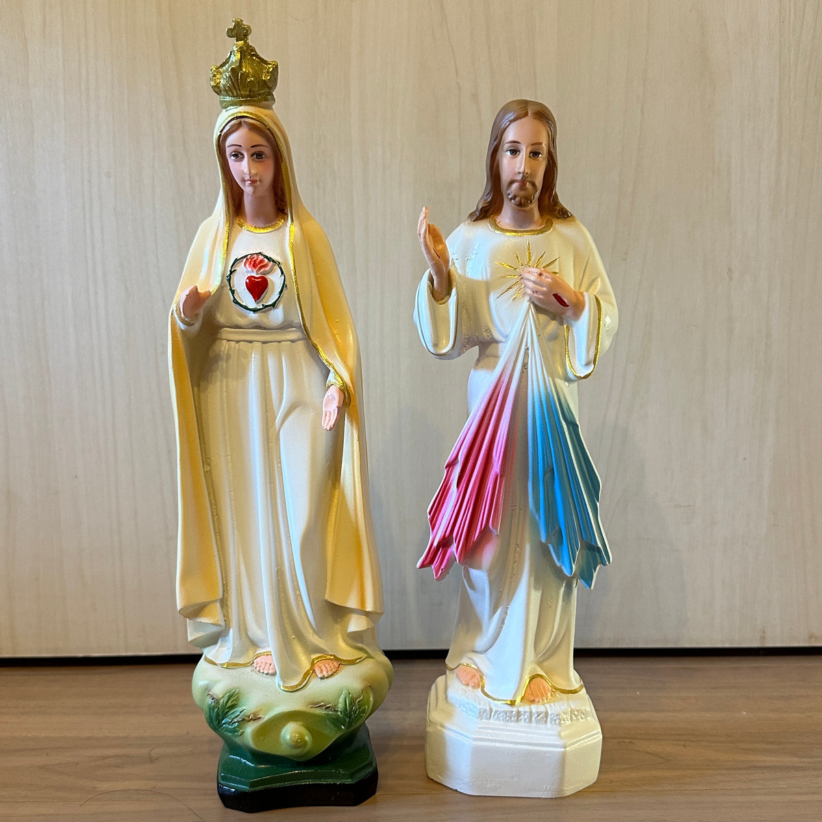 イエス・キリストと聖母マリアの聖像